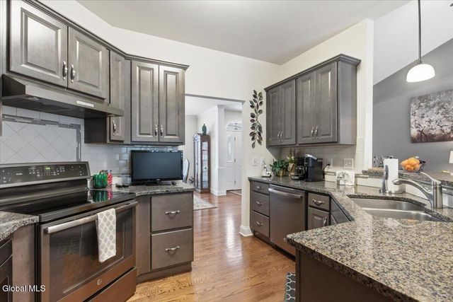 9 Fieldstone Drive, Ballston, NY 12019