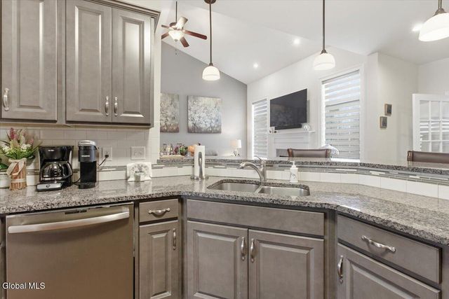 9 Fieldstone Drive, Ballston, NY 12019