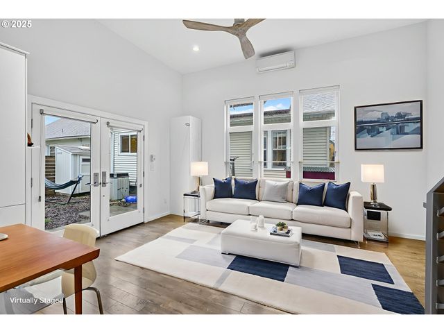 1323 Ne 60TH Ave, Portland, OR 97213