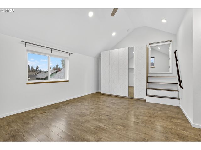 1323 Ne 60TH Ave, Portland, OR 97213