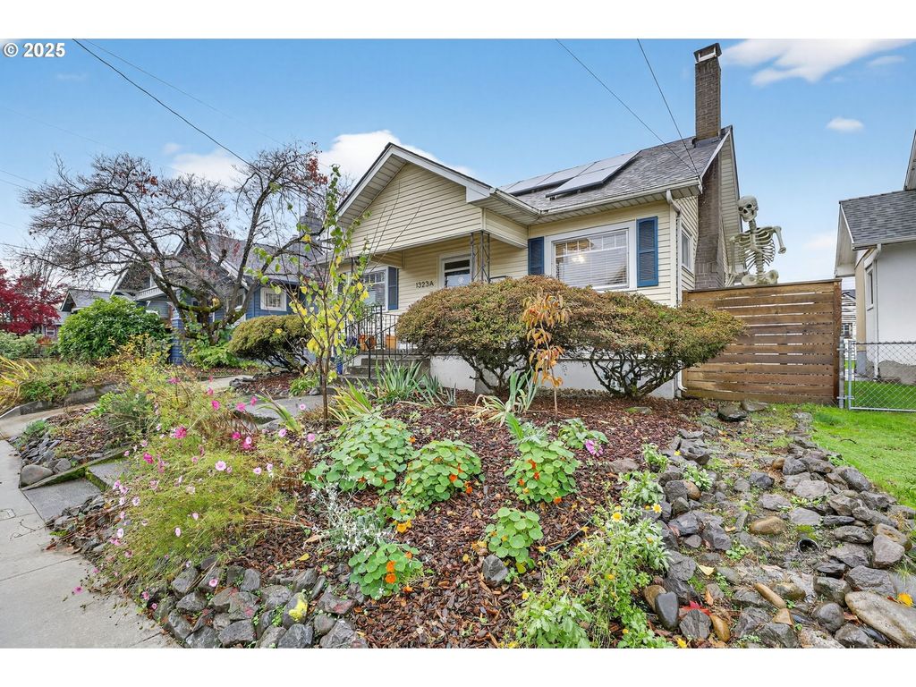 1323 Ne 60TH Ave, Portland, OR 97213