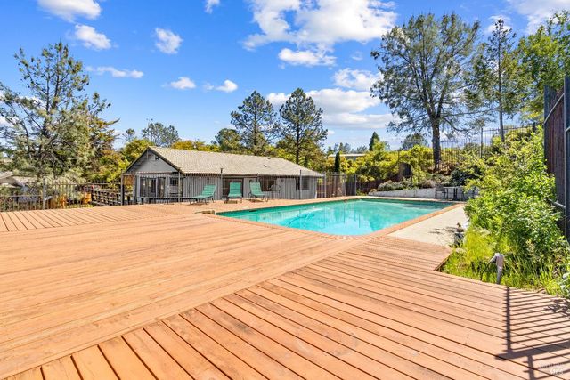 4805 Hawaina Way, Kelseyville, CA 95451