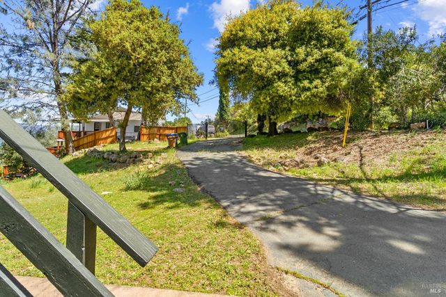 4805 Hawaina Way, Kelseyville, CA 95451