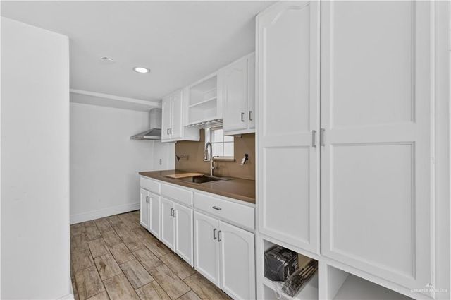 4122 Tagle Street, Edinburg, TX 78541
