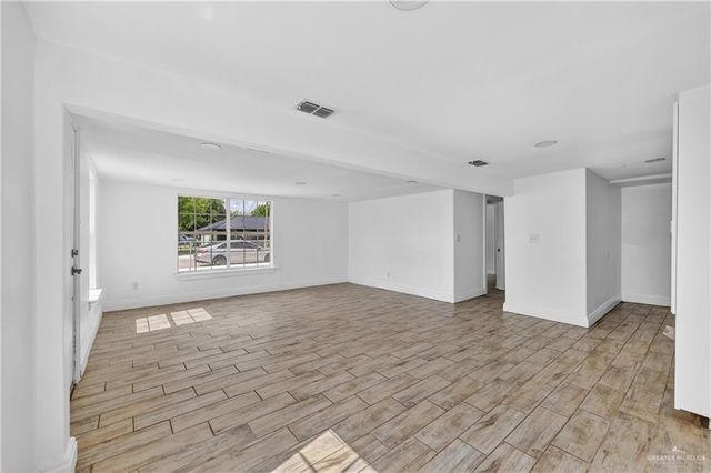 4122 Tagle Street, Edinburg, TX 78541