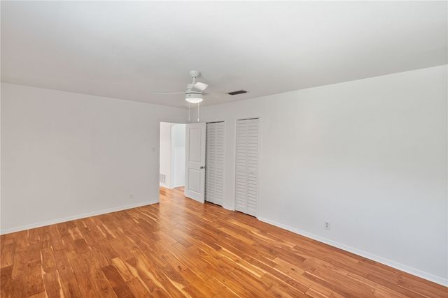 122 Riverdale Dr, Corpus Christi, TX 78418