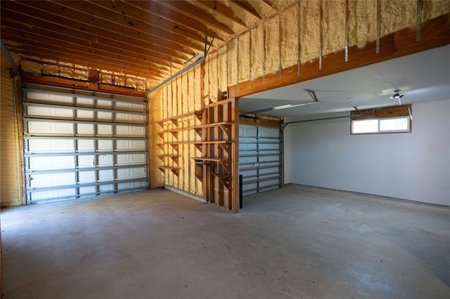 122 Riverdale Dr, Corpus Christi, TX 78418