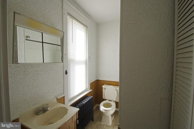 325 HIGH ST, Hanover, PA 17331