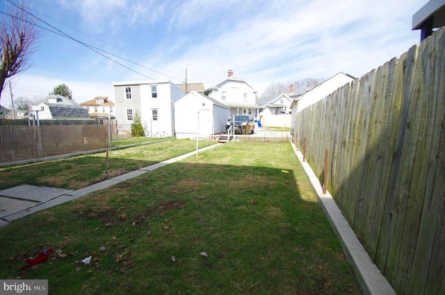 325 HIGH ST, Hanover, PA 17331