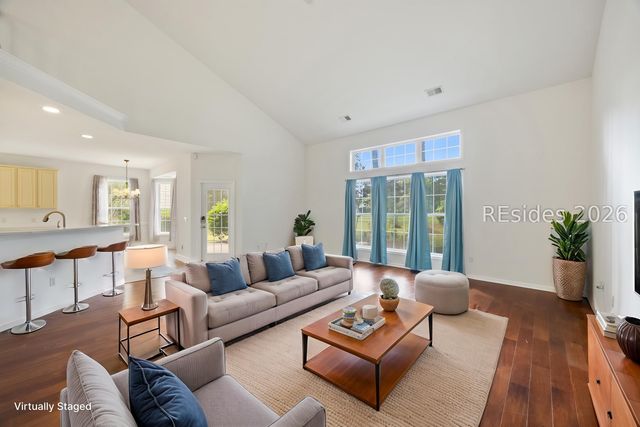 126 Pinecrest Cir, Bluffton, SC 29910