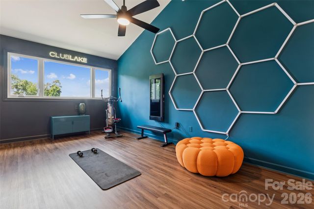 14039 Queens Harbor Road, Charlotte, NC 28278
