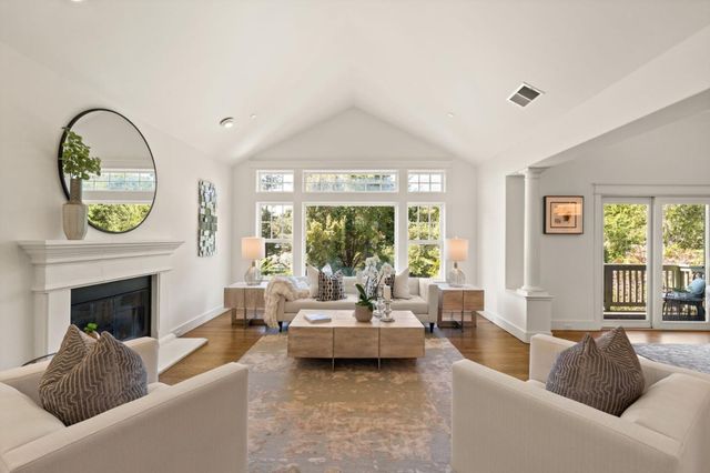 902 Fallen Leaf Way, Redwood City, CA 94062