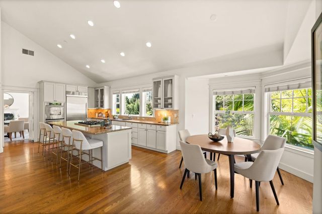 902 Fallen Leaf Way, Redwood City, CA 94062