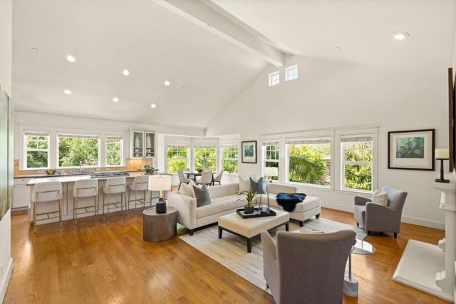 902 Fallen Leaf Way, Redwood City, CA 94062