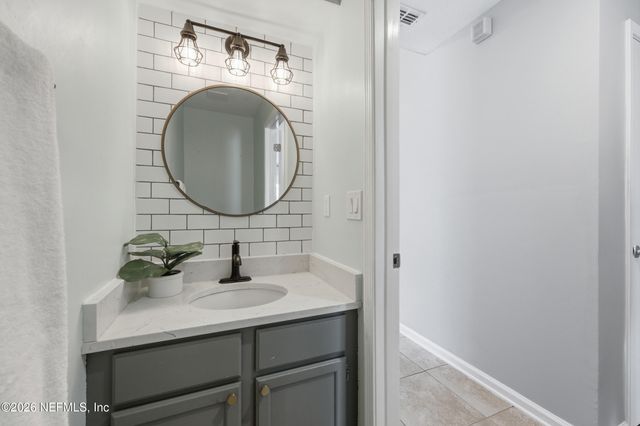 2308 LUANA Drive E, Jacksonville, FL 32246