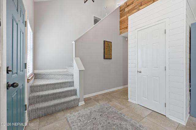 2308 LUANA Drive E, Jacksonville, FL 32246