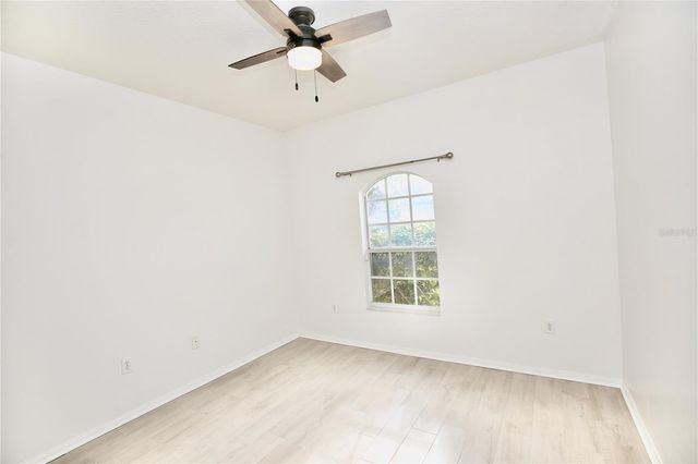 24421 BREEZY OAK COURT, Lutz, FL 33559