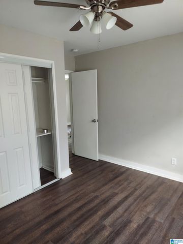 1738 CREEKWAY AVENUE SW, Birmingham, AL 35211