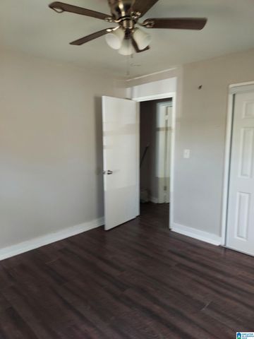 1738 CREEKWAY AVENUE SW, Birmingham, AL 35211