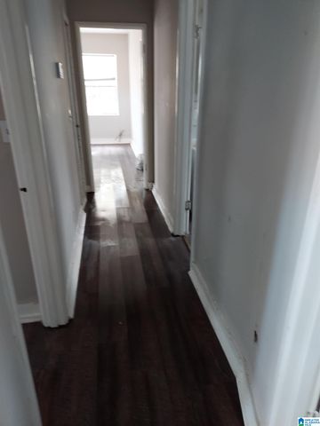 1738 CREEKWAY AVENUE SW, Birmingham, AL 35211