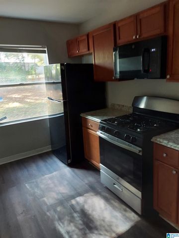 1738 CREEKWAY AVENUE SW, Birmingham, AL 35211