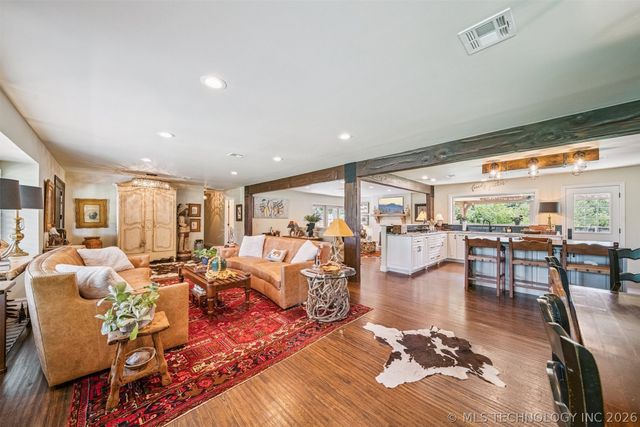 3606 S Gary Place, Tulsa, OK 74105