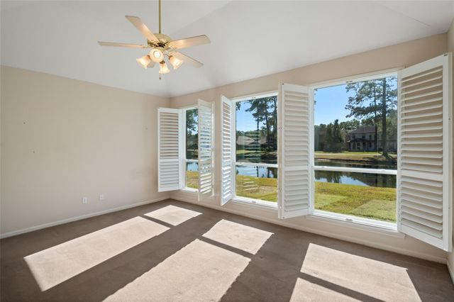 8422 Malardcrest Drive, Humble, TX 77346