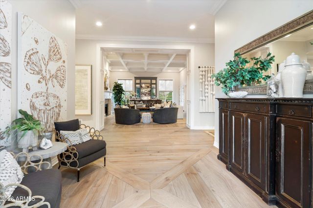 5700 E SANNA Street, Paradise Valley, AZ 85253
