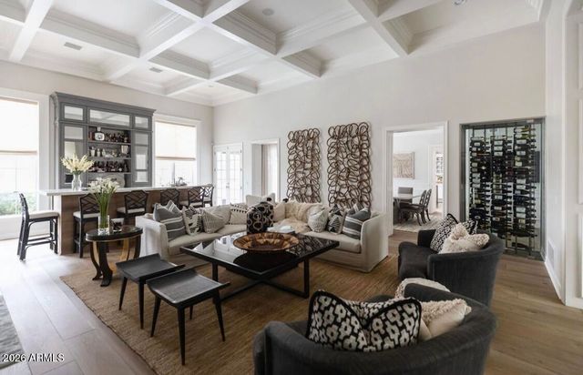5700 E SANNA Street, Paradise Valley, AZ 85253