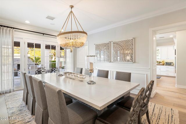 5700 E SANNA Street, Paradise Valley, AZ 85253