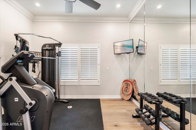 5700 E SANNA Street, Paradise Valley, AZ 85253