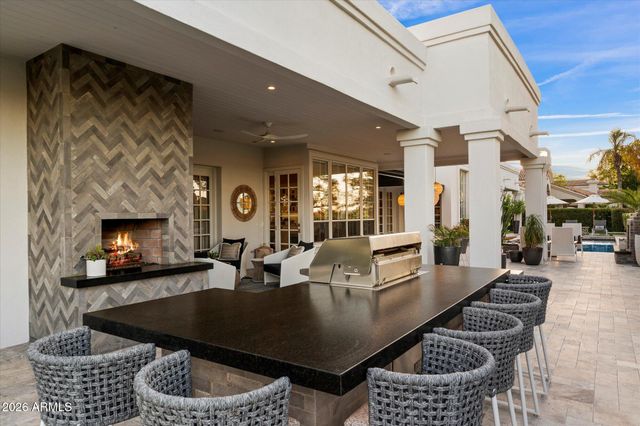 5700 E SANNA Street, Paradise Valley, AZ 85253