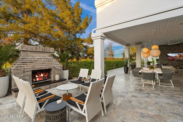 5700 E SANNA Street, Paradise Valley, AZ 85253