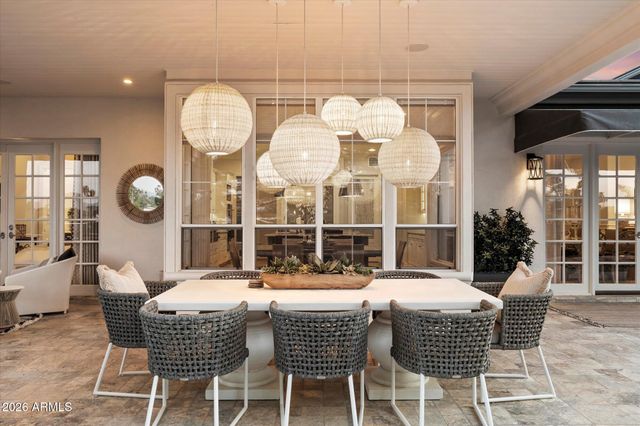 5700 E SANNA Street, Paradise Valley, AZ 85253