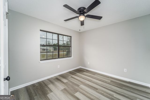 565 Killingsworth Road, Jesup, GA 31545