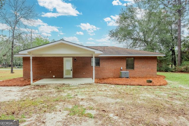 565 Killingsworth Road, Jesup, GA 31545