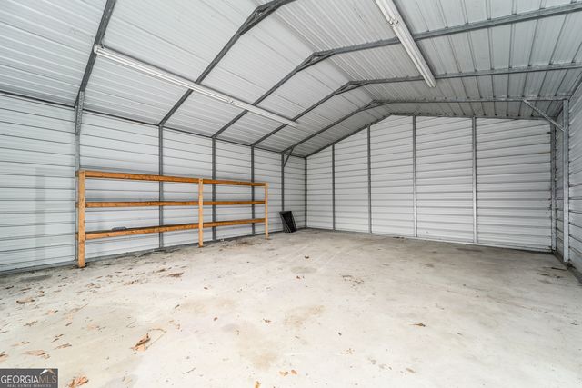 565 Killingsworth Road, Jesup, GA 31545