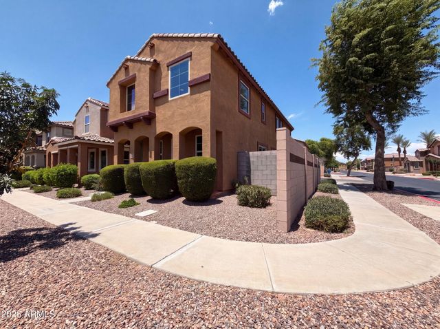 7730 W GILES Road, Phoenix, AZ 85035