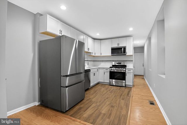 240 N LOMBARD ST, Wilmington, DE 19801