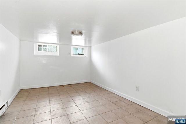 176C Parker Street, Newark, NJ 07104
