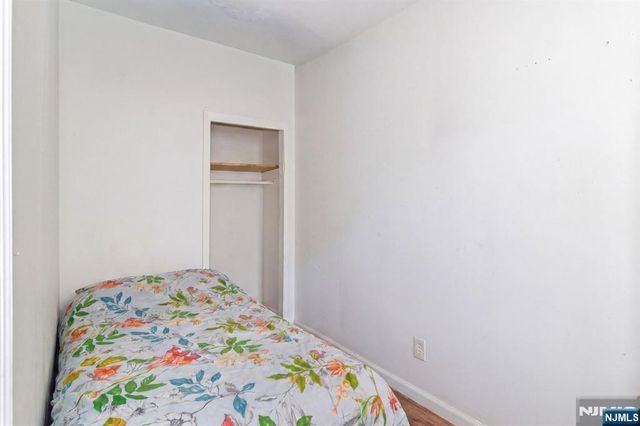176C Parker Street, Newark, NJ 07104