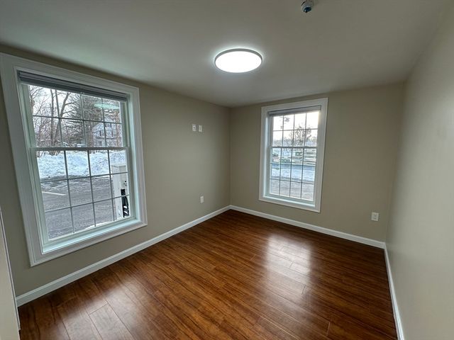 64 Holten St. 105, Danvers, MA 01923