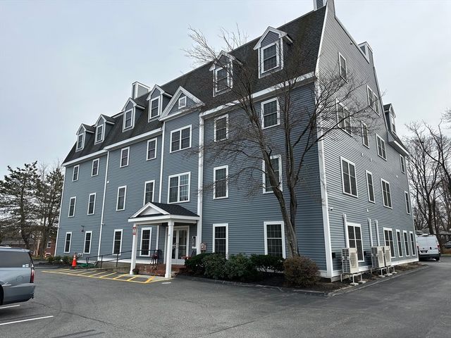 64 Holten St. 105, Danvers, MA 01923