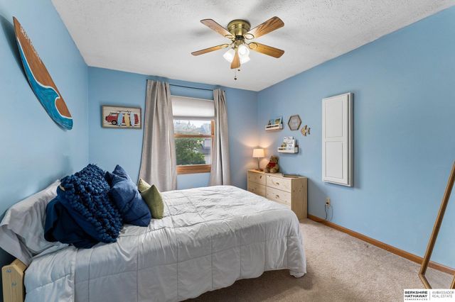 15317 Lafayette Avenue, Omaha, NE 68154