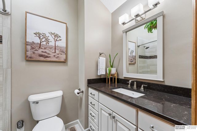 15317 Lafayette Avenue, Omaha, NE 68154