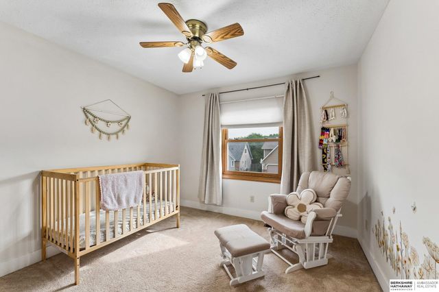 15317 Lafayette Avenue, Omaha, NE 68154
