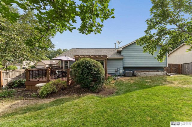 15317 Lafayette Avenue, Omaha, NE 68154