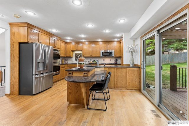 15317 Lafayette Avenue, Omaha, NE 68154
