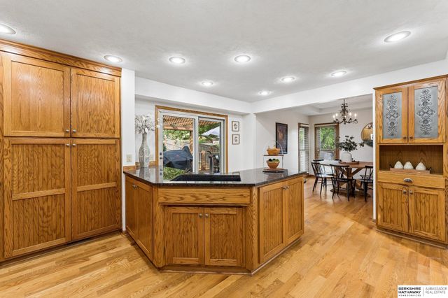 15317 Lafayette Avenue, Omaha, NE 68154
