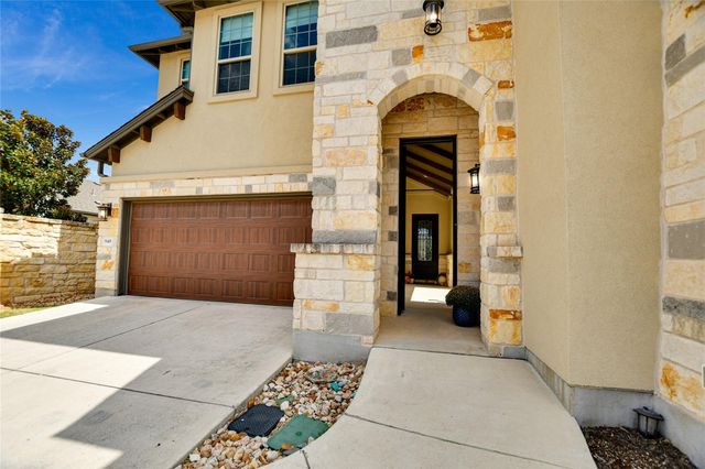 949 Indian Hawthorne DR, Georgetown, TX 78628